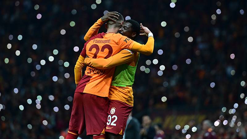 Galatasaray 24. Şampiyonluk İçin Bir Adım Uzakta