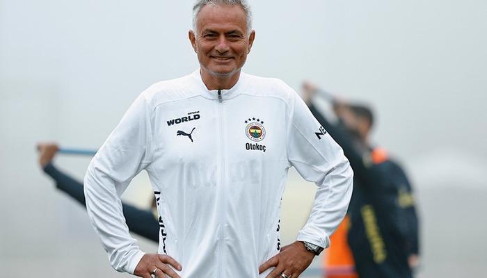 Jose Mourinho'dan fitili ateşledi! Ezeli rakipleri Galatasaray'a göndermede bulundu