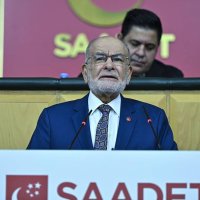 Altılı Masa'nın Üçüncü Lider Değişikliği: Temel Karamollaoğlu, Genel Başkanlığı Bırakacak