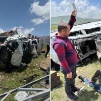 Muş'ta İki Otomobil Çarpıştı: 1 Ölü, 4 Yaralı