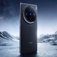 Vivo X100 Ultra'nın Dev Kamera Çıkıntısı Gerçek Hayatta Görüntülendi