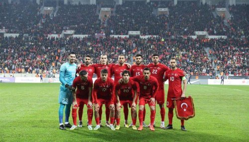 Fenerbahçe'nin Savunma Hattına Yıldız Takviyesi: Milli Yıldız İspanya'dan Kadıköy'e Geliyor