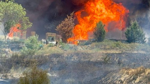 Tekirdağ'daki Anız Yangını Geri Dönüşüm Fabrikasına Sıçradı